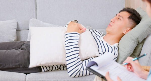 Choosing the Right Healthcare Professional for Gynecomastia Treatment